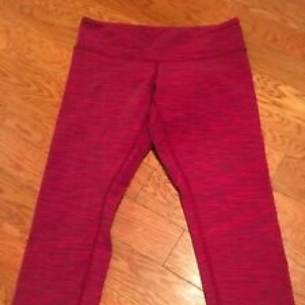 Euc Lululemon Wunder Under Red Crop Leggings
